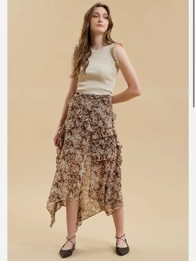 Brown floral midi skirt 🍂